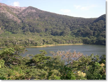 ��H�r�̌i��