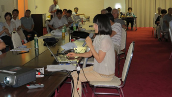 ��ʑ���ł̍u���̗l�q